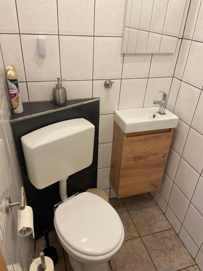 Traumhaftes Ferienhaus Husen Экстерьер фото