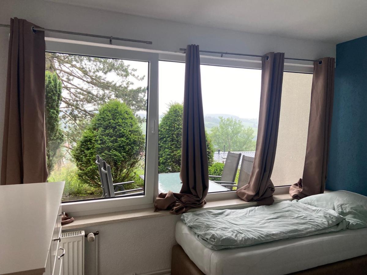 Traumhaftes Ferienhaus Husen Экстерьер фото