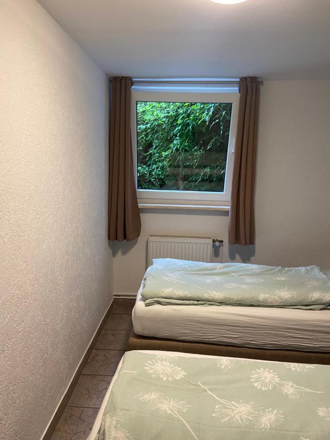 Traumhaftes Ferienhaus Husen Экстерьер фото