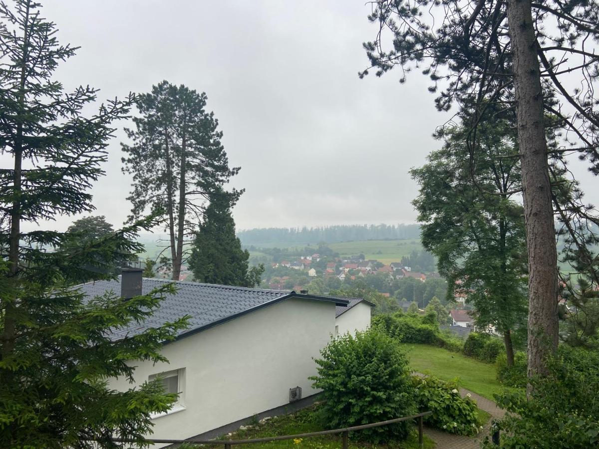Traumhaftes Ferienhaus Husen Экстерьер фото